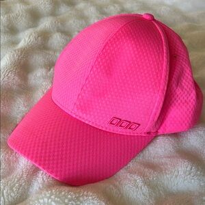 Lorna Jane Hot Pink Cap